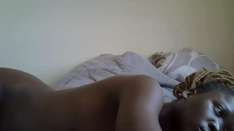 Snapshot of ebonyliliana chatting on 13, 12, 2024 ebonyliliana online show from 13, 12, 2024