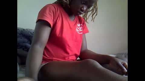 Snapshot of ebonyliliana chatting on 15, 12, 2024 ebonyliliana online show from 15, 12, 2024