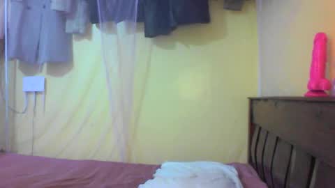 Snapshot of ebonymuse2 chatting on 27, 5, 2026 Ebonymuse2 online show from 27, 5, 2026