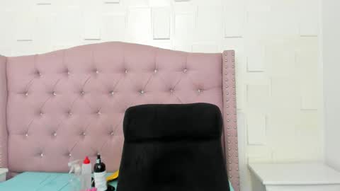 Ebony Prolapse online show from 25, 2, 2026