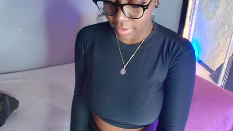 Snapshot of ebonyrosee_ chatting on 4, 6, 2026 ebonyrosee_ online show from 4, 6, 2026