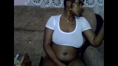 Snapshot of ebonysk chatting on 27, 5, 2026 pretty online show from 27, 5, 2026