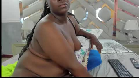 ebonysquirtcol online show from 9, 1, 2026