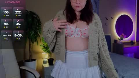      online show from 18, 11, 2025