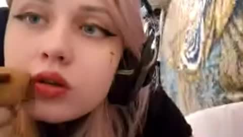 Snapshot of edateramoto chatting on 26, 11, 2025 Melissa online show from 26, 11, 2025