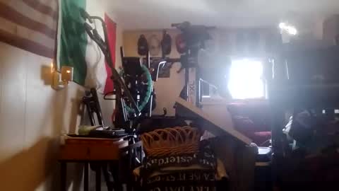 Snapshot of eddydeez chatting on 16, 4, 2026 Eddy online show from 16, 4, 2026