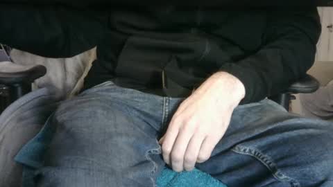 Snapshot of edged_biker chatting on 20, 1, 2025 edged biker online show from 20, 1, 2025