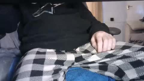 Snapshot of edged_biker chatting on 9, 2, 2025 edged biker online show from 9, 2, 2025