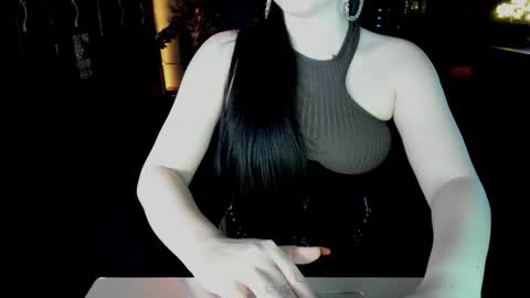 EdgeQueen69 online show from 17, 10, 2025