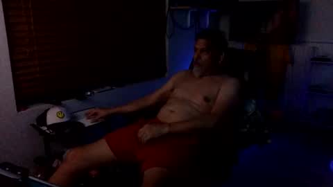 Snapshot of edgington_rex chatting on 16, 11, 2025 Edington Rex online show from 16, 11, 2025
