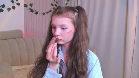 Lisa  online show from 23, 2, 2025