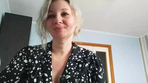 Snapshot of edithmanning chatting on 27, 2, 2026 edithmanning online show from 27, 2, 2026