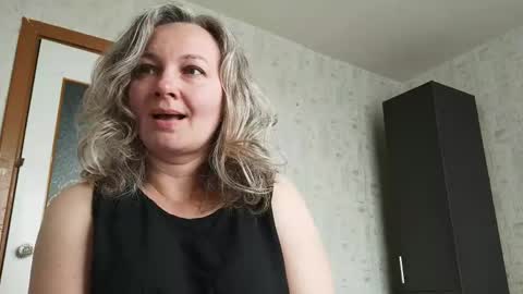Snapshot of edithmanning chatting on 13, 5, 2026 edithmanning online show from 13, 5, 2026