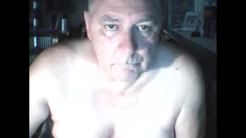Snapshot of edje59a chatting on 7, 10, 2025 Eddy online show from 7, 10, 2025