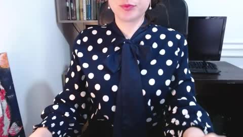 Snapshot of eduard_amun chatting on 1, 12, 2025 eduard_amun online show from 1, 12, 2025