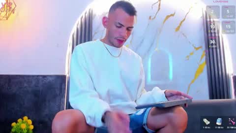 Edward Colleman online show from 3, 3, 2026