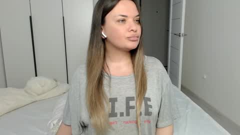 eelena4kiss online show from 9, 2, 2025