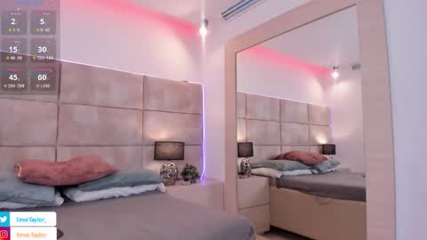 Eevee online show from 3, 11, 2025