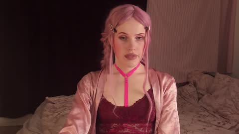 Effie Mur online show from 11, 12, 2024