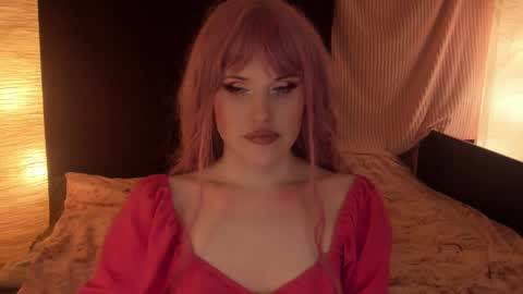 Effie Mur online show from 12, 2, 2025