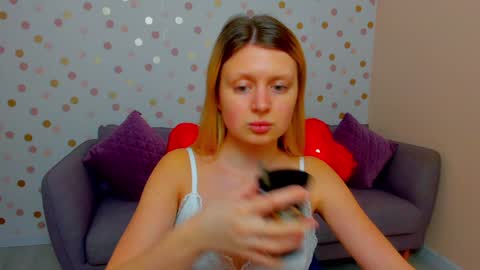 Effy online show from 31, 1, 2025