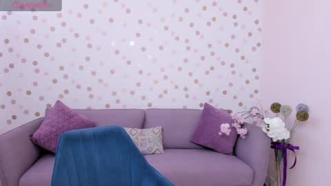 Effy online show from 18, 2, 2025