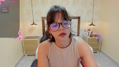  E F F Y  online show from 7, 12, 2024