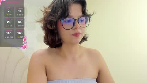  E F F Y  online show from 26, 12, 2024