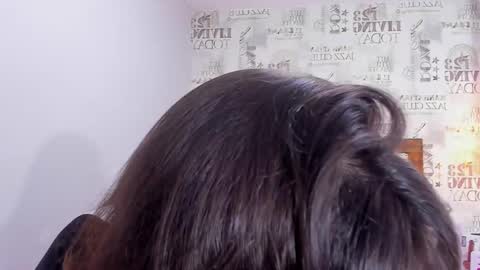  E F F Y  online show from 10, 1, 2025