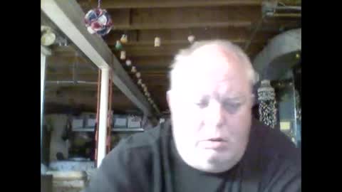 Snapshot of efriff chatting on 7, 6, 2026 efriff online show from 7, 6, 2026