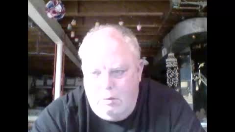 Snapshot of efriff chatting on 8, 6, 2026 efriff online show from 8, 6, 2026