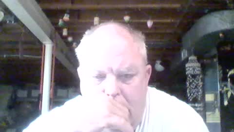 Snapshot of efriff chatting on 8, 7, 2026 efriff online show from 8, 7, 2026