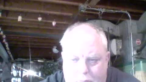 Snapshot of efriff chatting on 10, 7, 2026 efriff online show from 10, 7, 2026