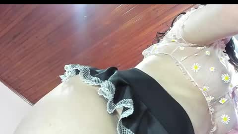 Snapshot of eileen_yalena chatting on 28, 1, 2025 Stellita Muri online show from 28, 1, 2025