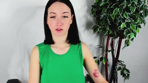 eileenmoores online show from 17, 10, 2025