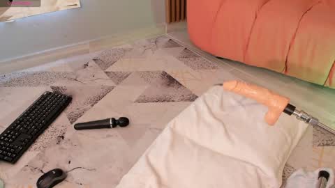 Snapshot of eilin_clio chatting on 31, 12, 2024 Eilin online show from 31, 12, 2024