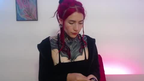 Carla online show from 8, 2, 2025