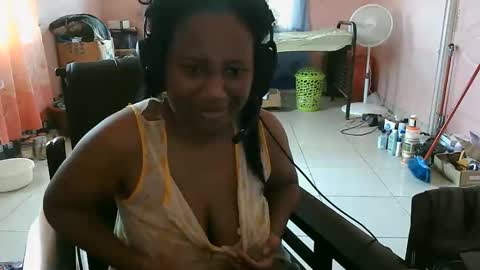 Eirondra Valeen online show from 30, 10, 2025