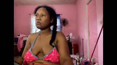 Eirondra Valeen online show from 8, 4, 2026