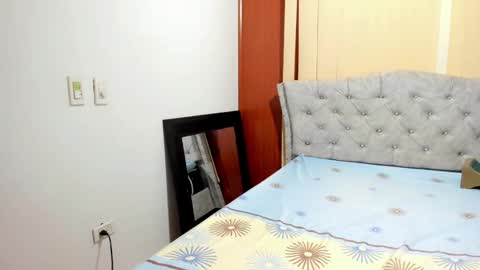 eitati_meghan_ online show from 19, 12, 2025