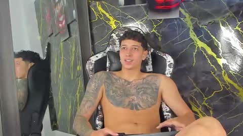 Snapshot of eithan__boy chatting on 20, 3, 2026 Eithan online show from 20, 3, 2026