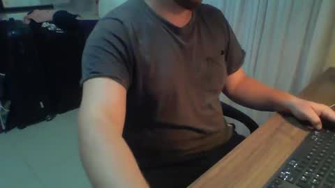 Snapshot of ekudemic chatting on 22, 1, 2025 Juan Pablo M online show from 22, 1, 2025