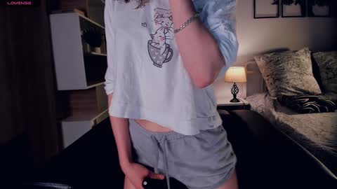 Elis 3 online show from 2, 2, 2025