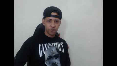 Instagram BelowAbajo online show from 19, 5, 2026