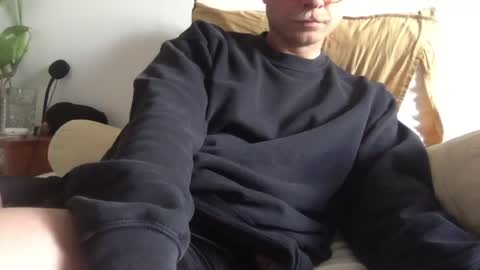 Snapshot of el_thunder chatting on 25, 3, 2026 MrE online show from 25, 3, 2026