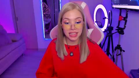 Snapshot of ela_garu_ chatting on 24, 9, 2025 Ela online show from 24, 9, 2025