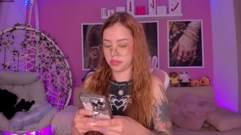 Snapshot of ela_garu_ chatting on 28, 9, 2025 Ela online show from 28, 9, 2025