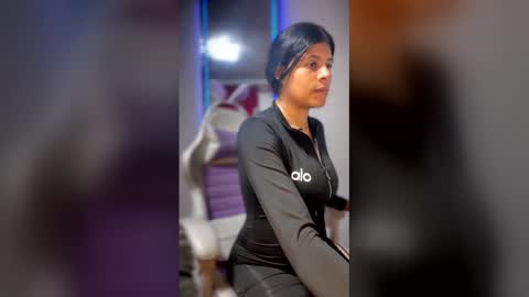 Elahia online show from 18, 12, 2025