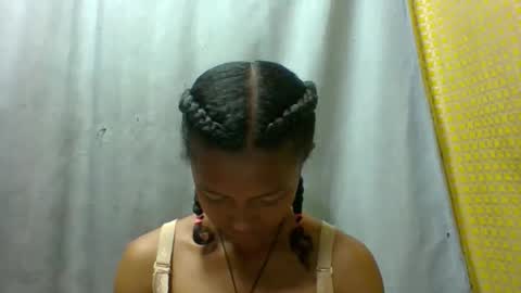 Snapshot of elaliealdy chatting on 19, 9, 2025 elaliealdy online show from 19, 9, 2025