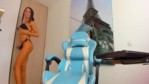 elalux777 online show from 20, 10, 2025